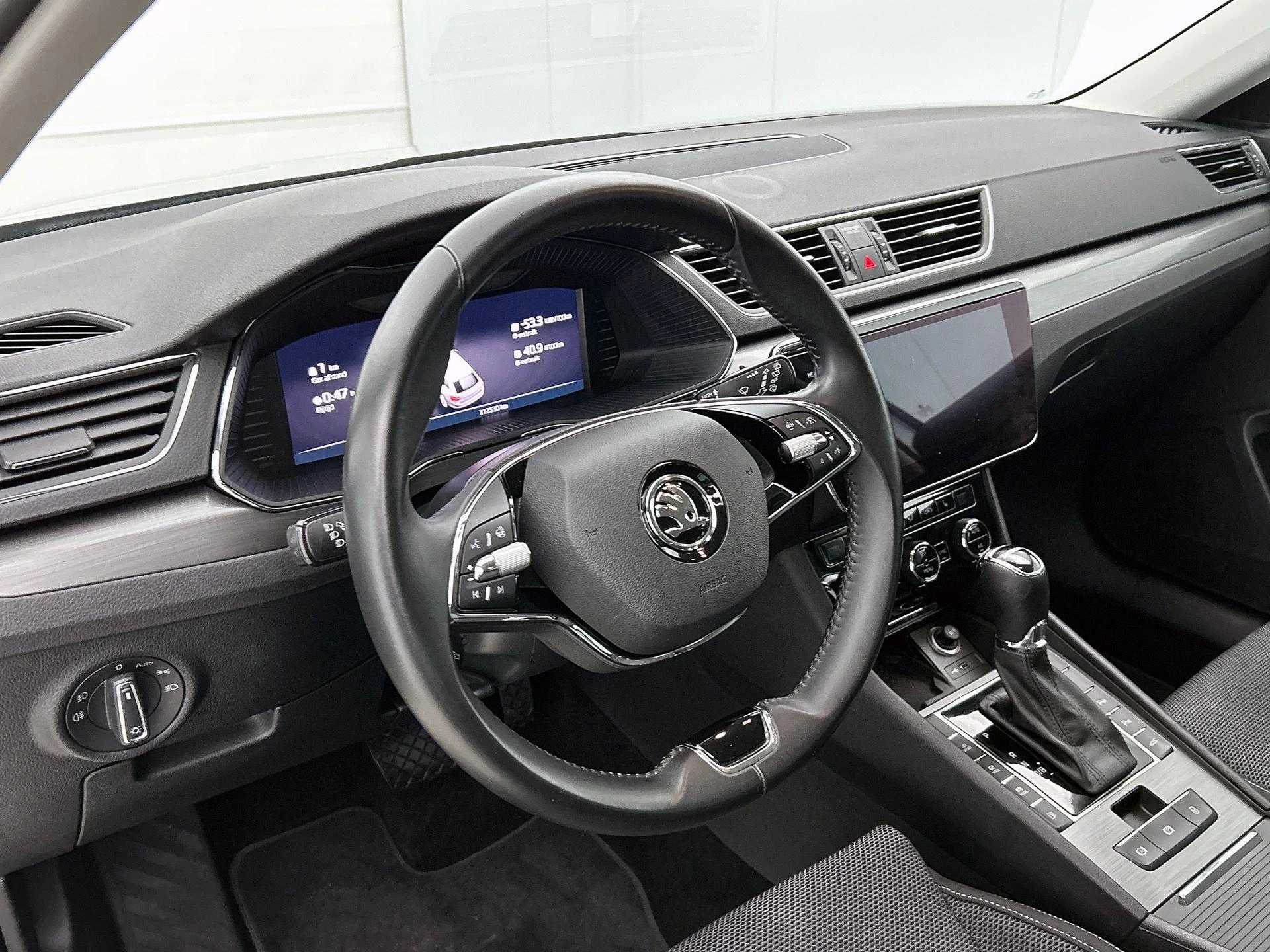 Škoda-Superb-image-24