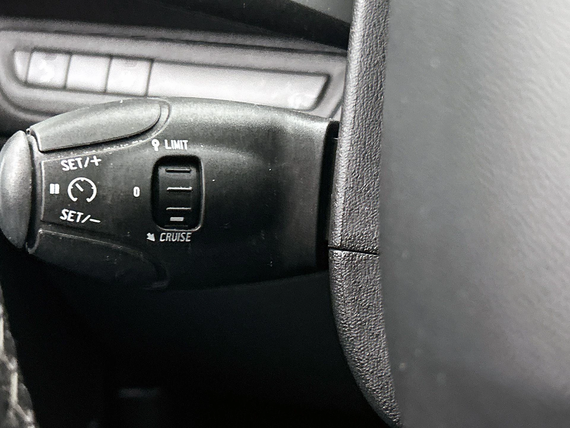 Peugeot-2008-image-5