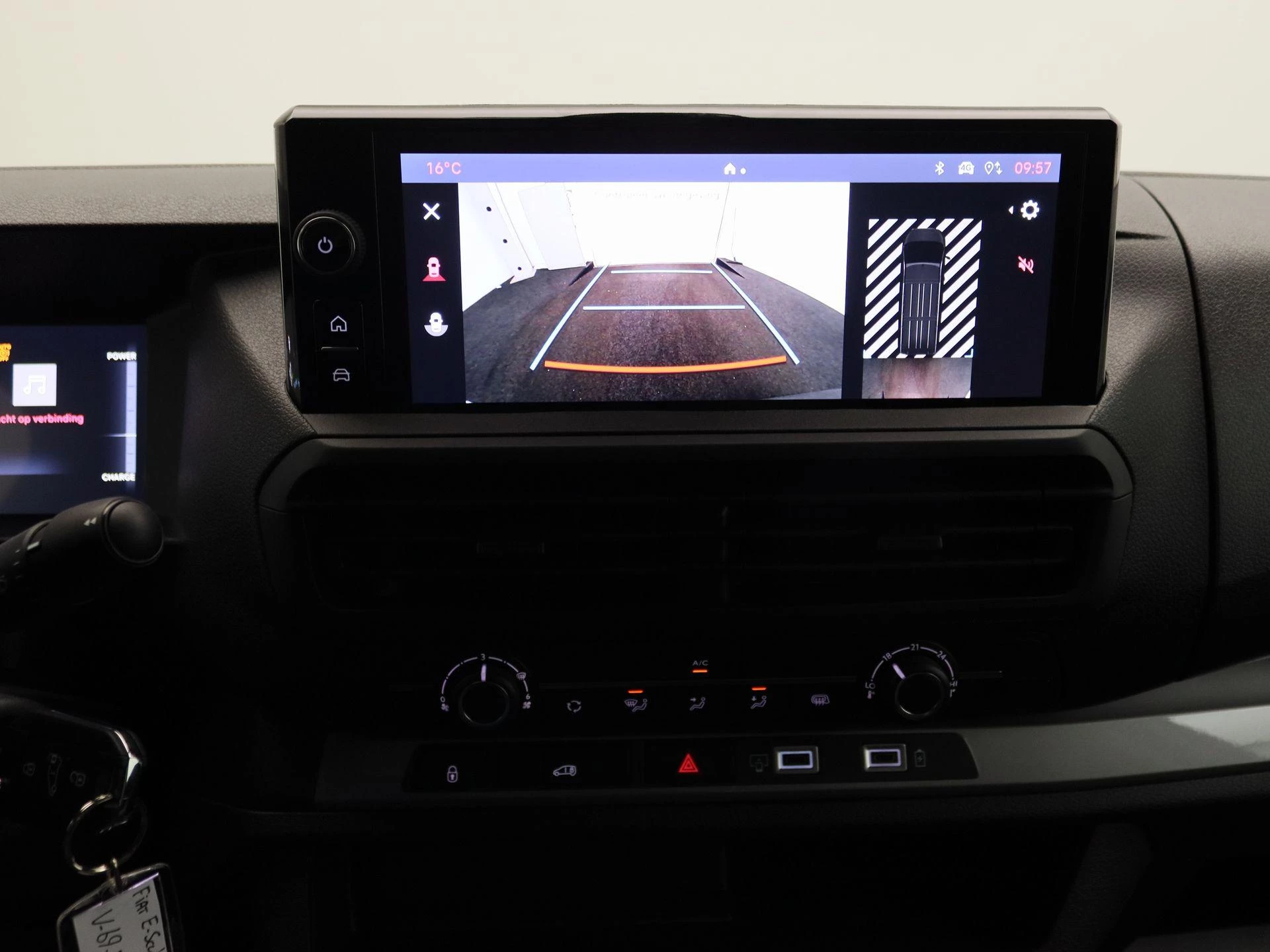 Fiat-E-Scudo-image-16