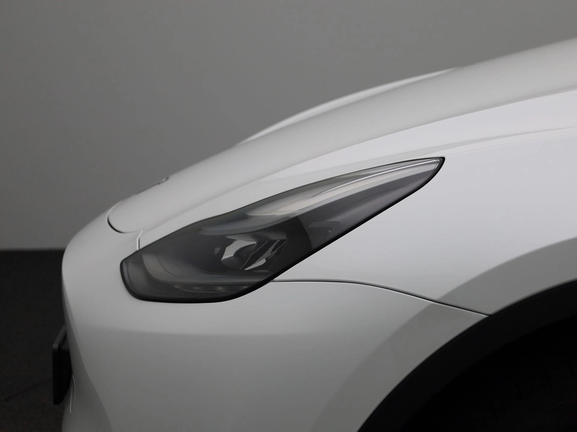 Tesla Model Y Long Range Dual Motor AWD