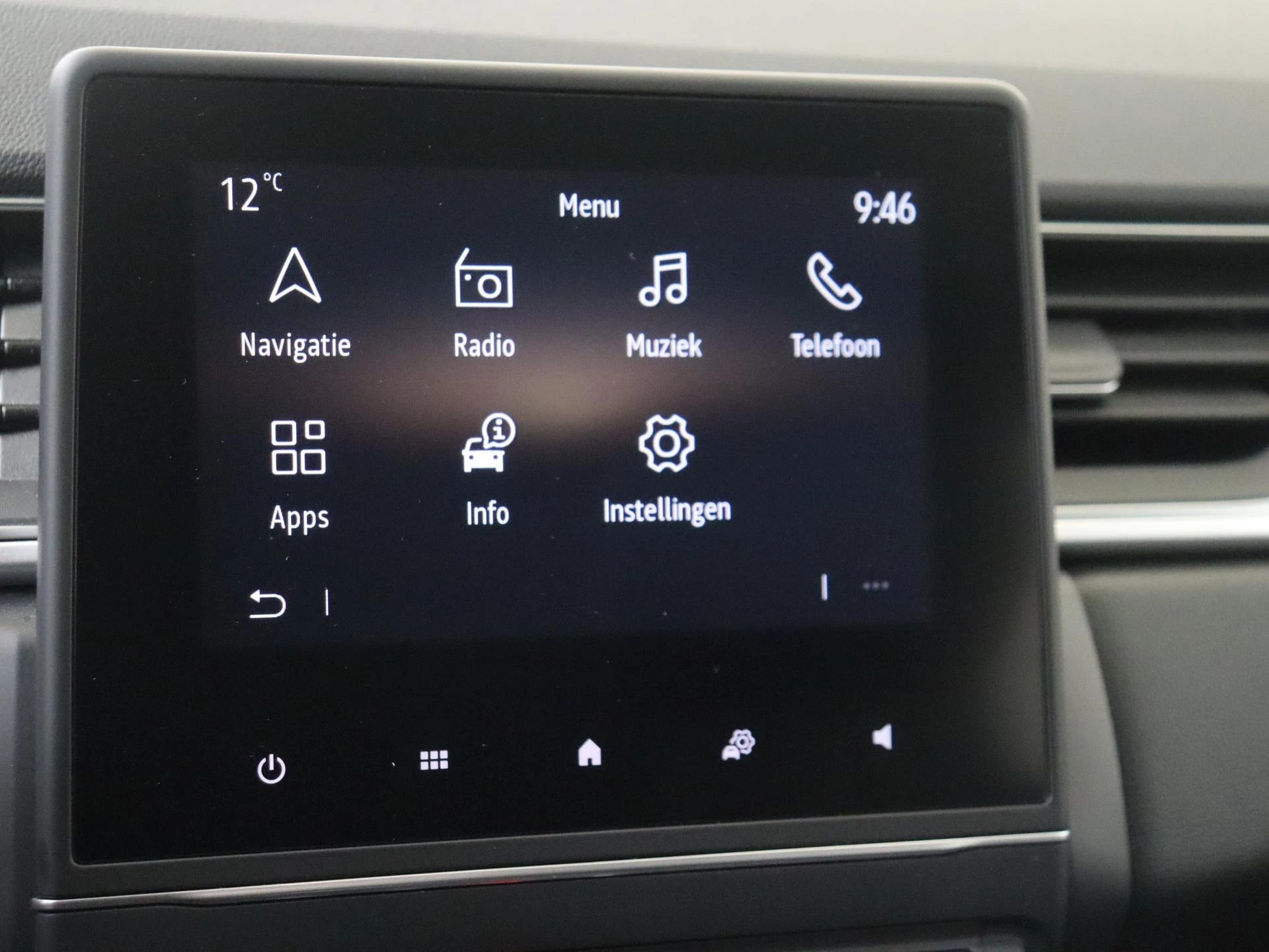 Renault-Captur-image-19