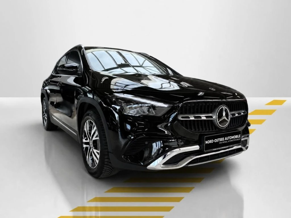 Mercedes-Benz-GLA 200 d-image-17