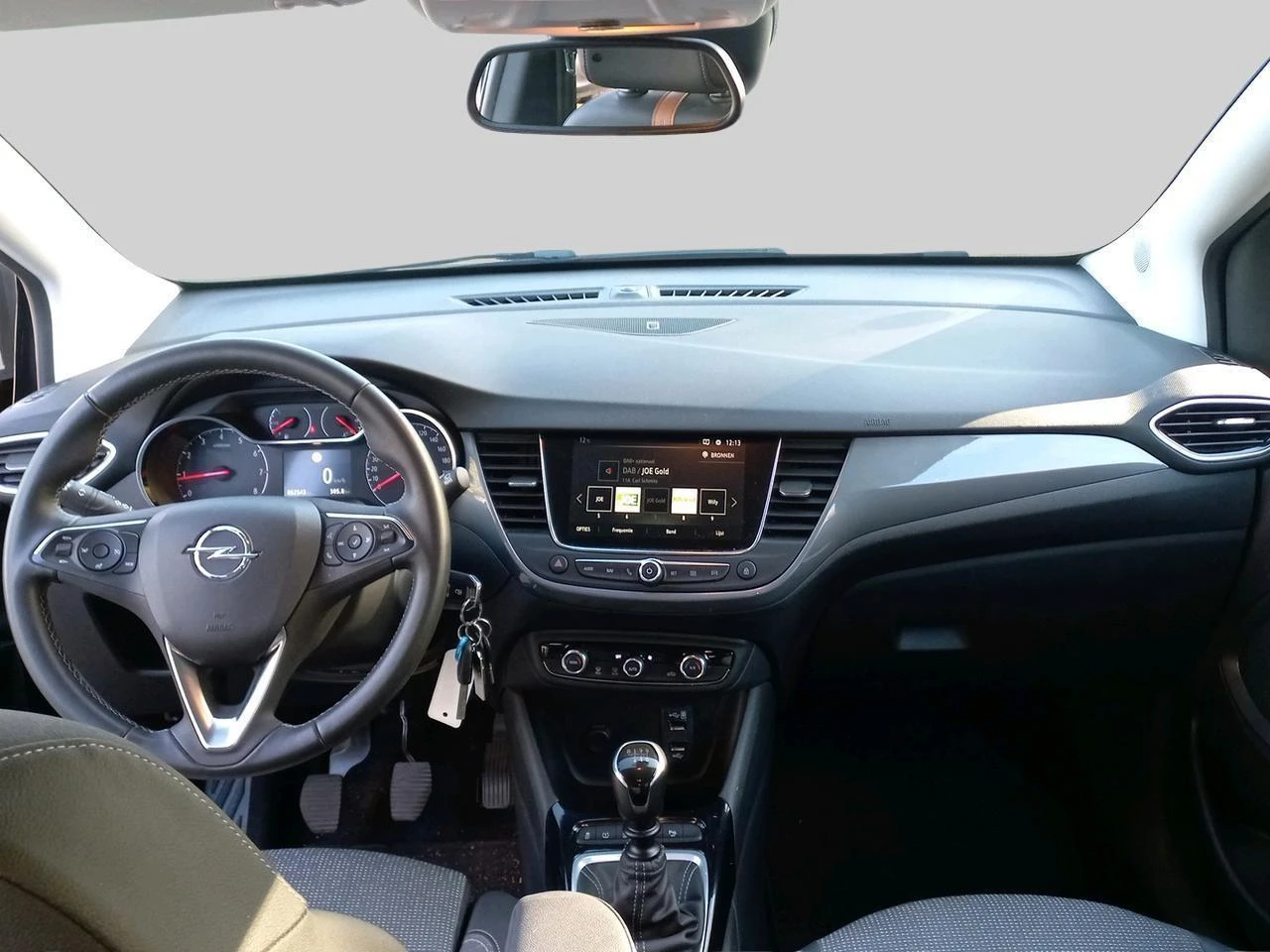 Opel-Crossland X-image-13