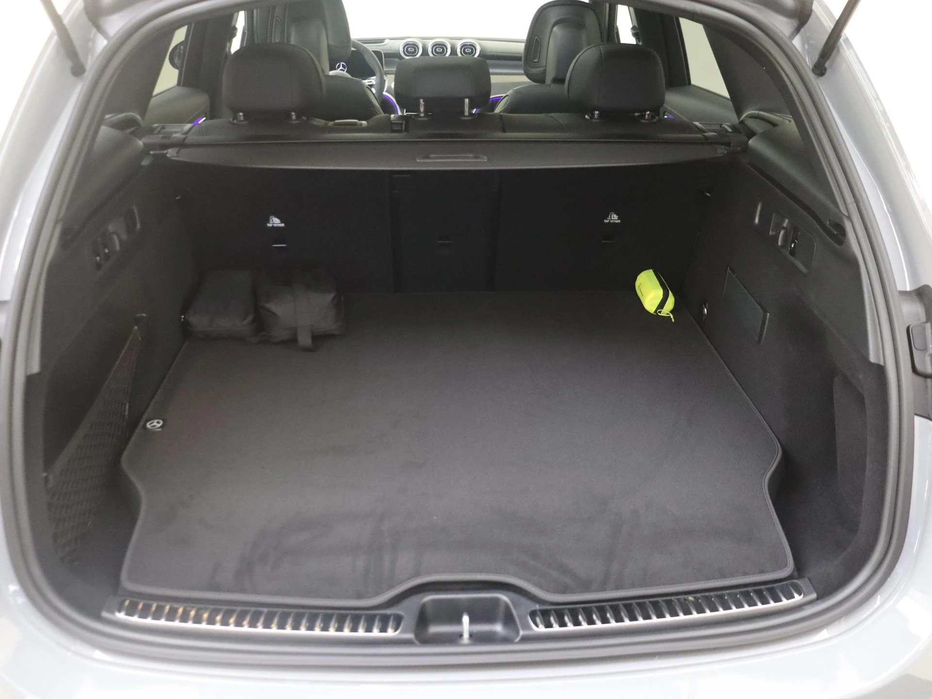 Mercedes-Benz-GLC-image-30