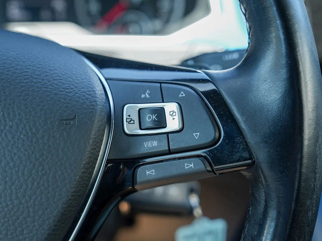 Volkswagen-T-Roc-image-15