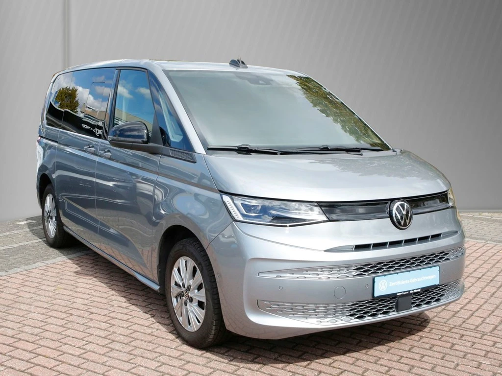 Volkswagen-Multivan-image-2