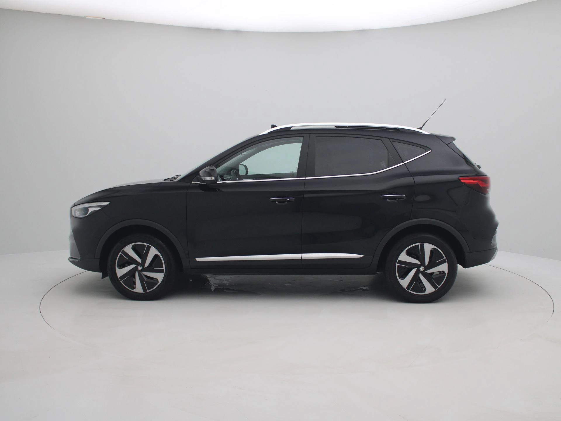 MG ZS EV Standard Range Luxury 50 kWh