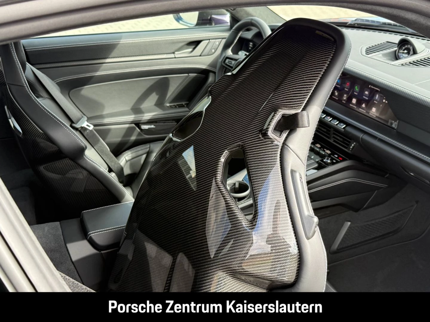 Porsche 911 992 GT3 mit Touring-Paket Liftsystem-VA BOSE gt3 mit touring-paket
