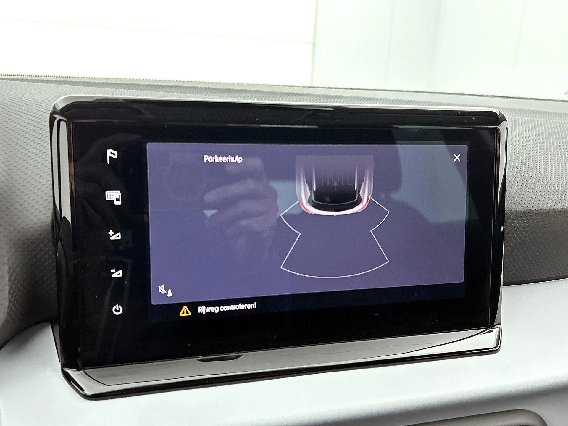 SEAT-Arona-image-16