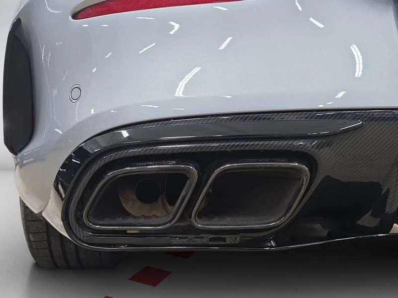Mercedes-AMG-C-Klasse 63 S AMG-image-12