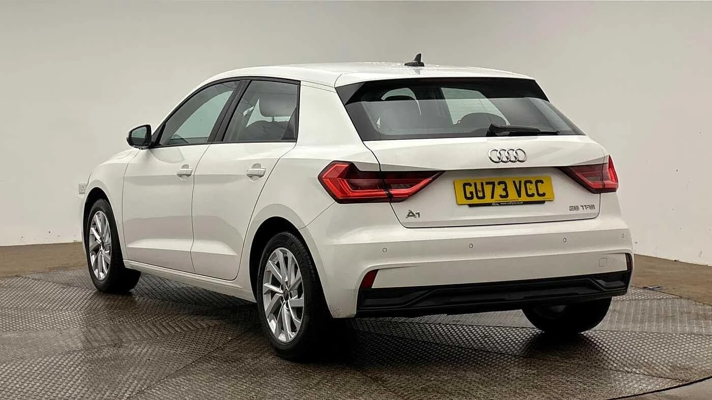 Audi-A1 Sportback-image-2