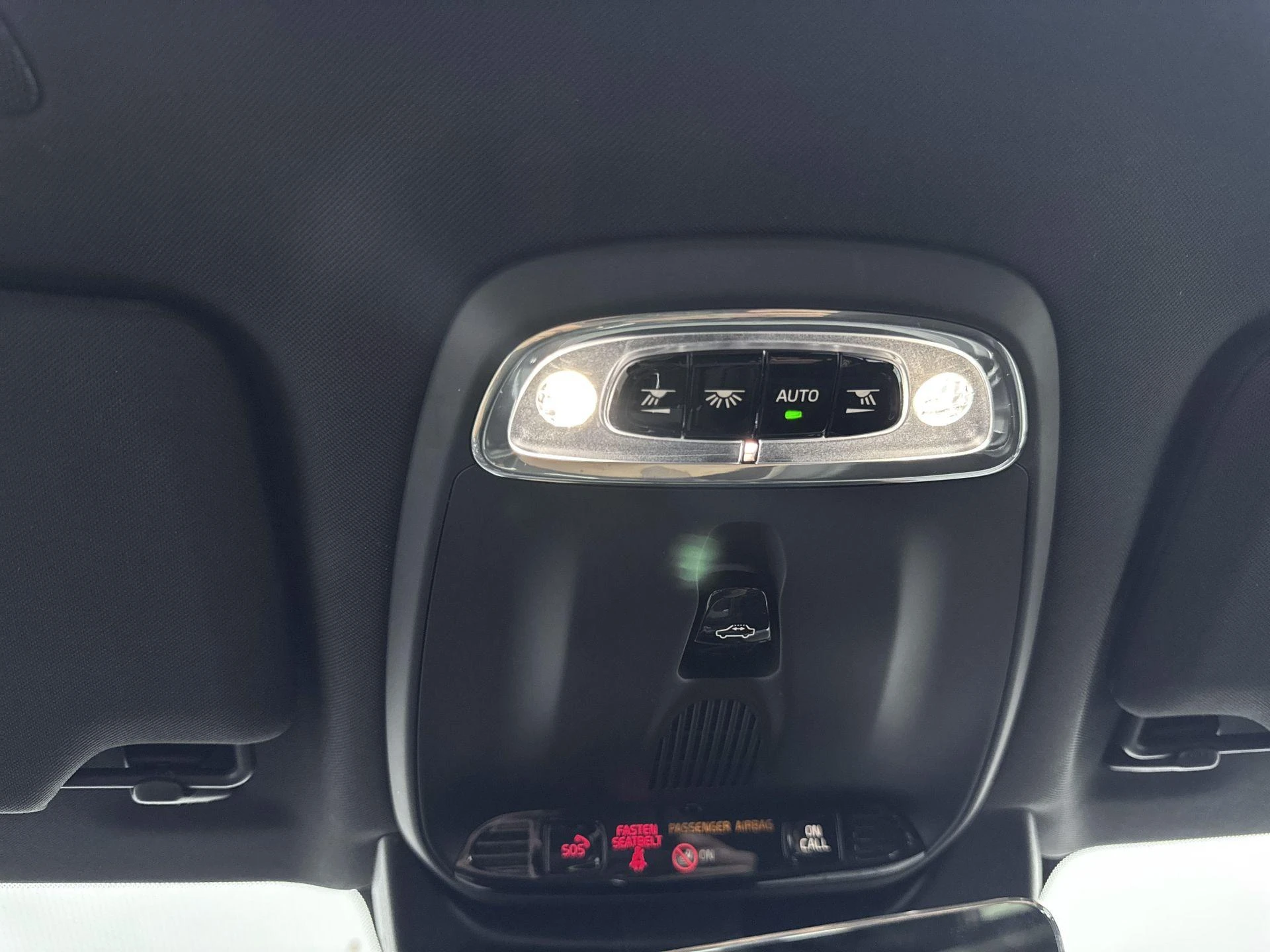 Volvo V90 2.0 B5 R-Design 251PK