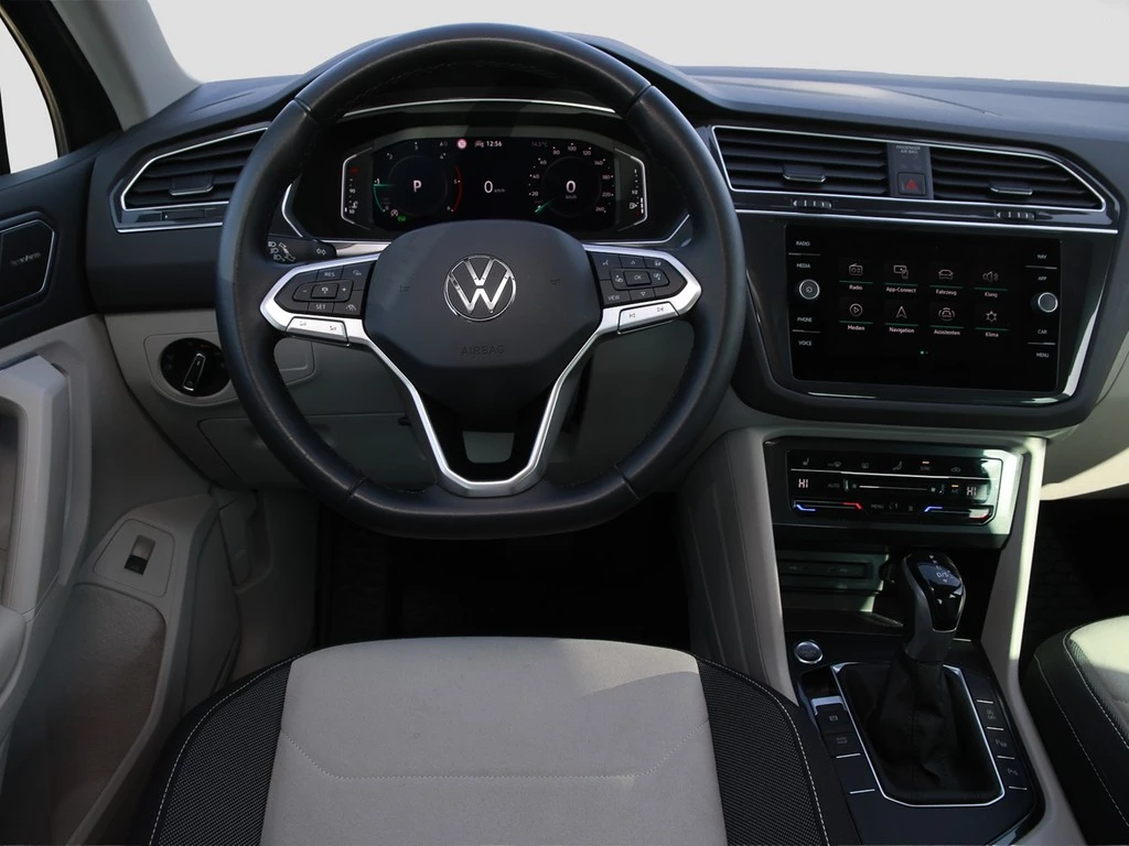 Volkswagen Tiguan 2.0 TDI DSG Elegance Navi/Matrix/Standhz