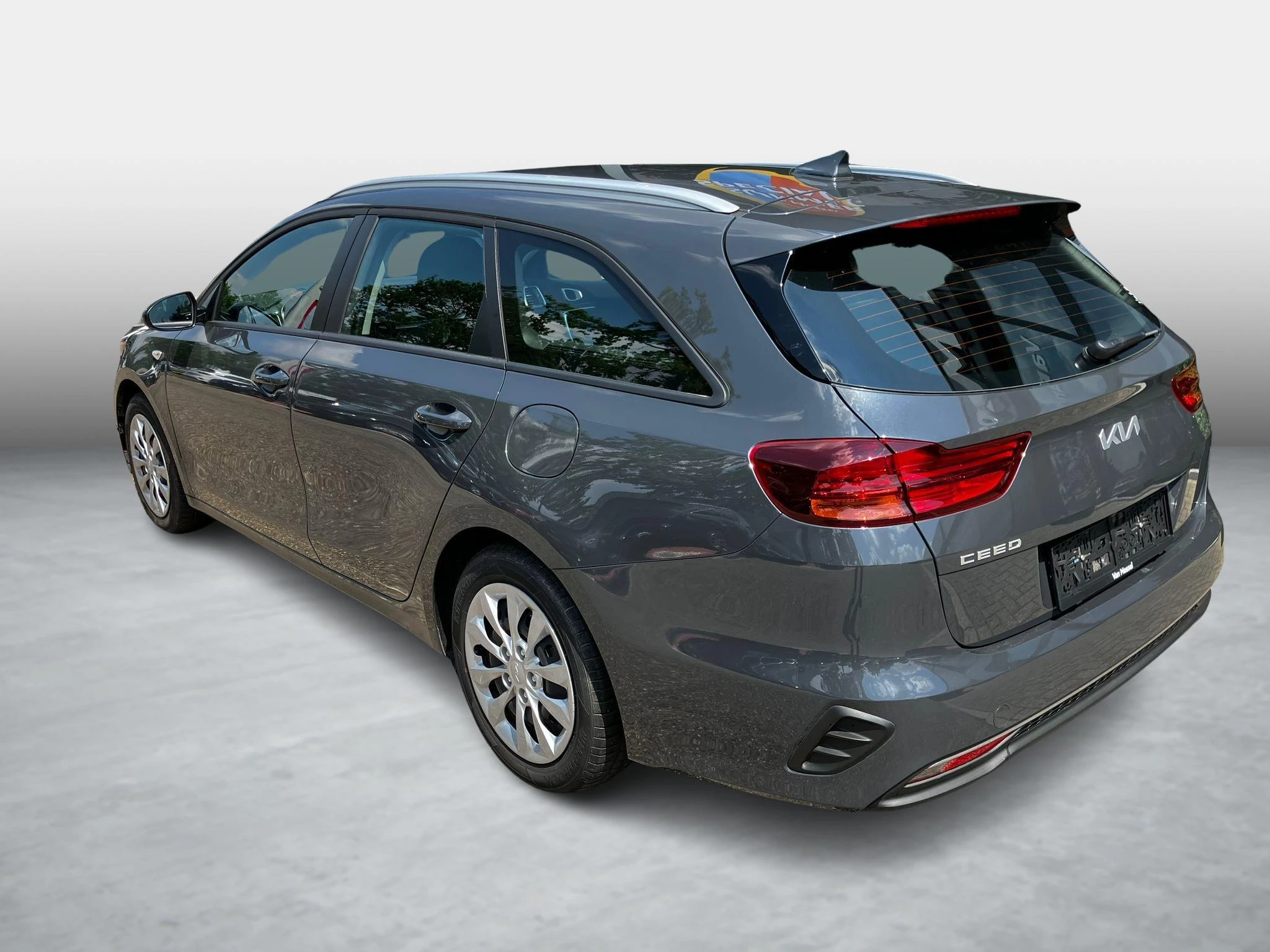 Kia-Ceed Sportswagon-image-8