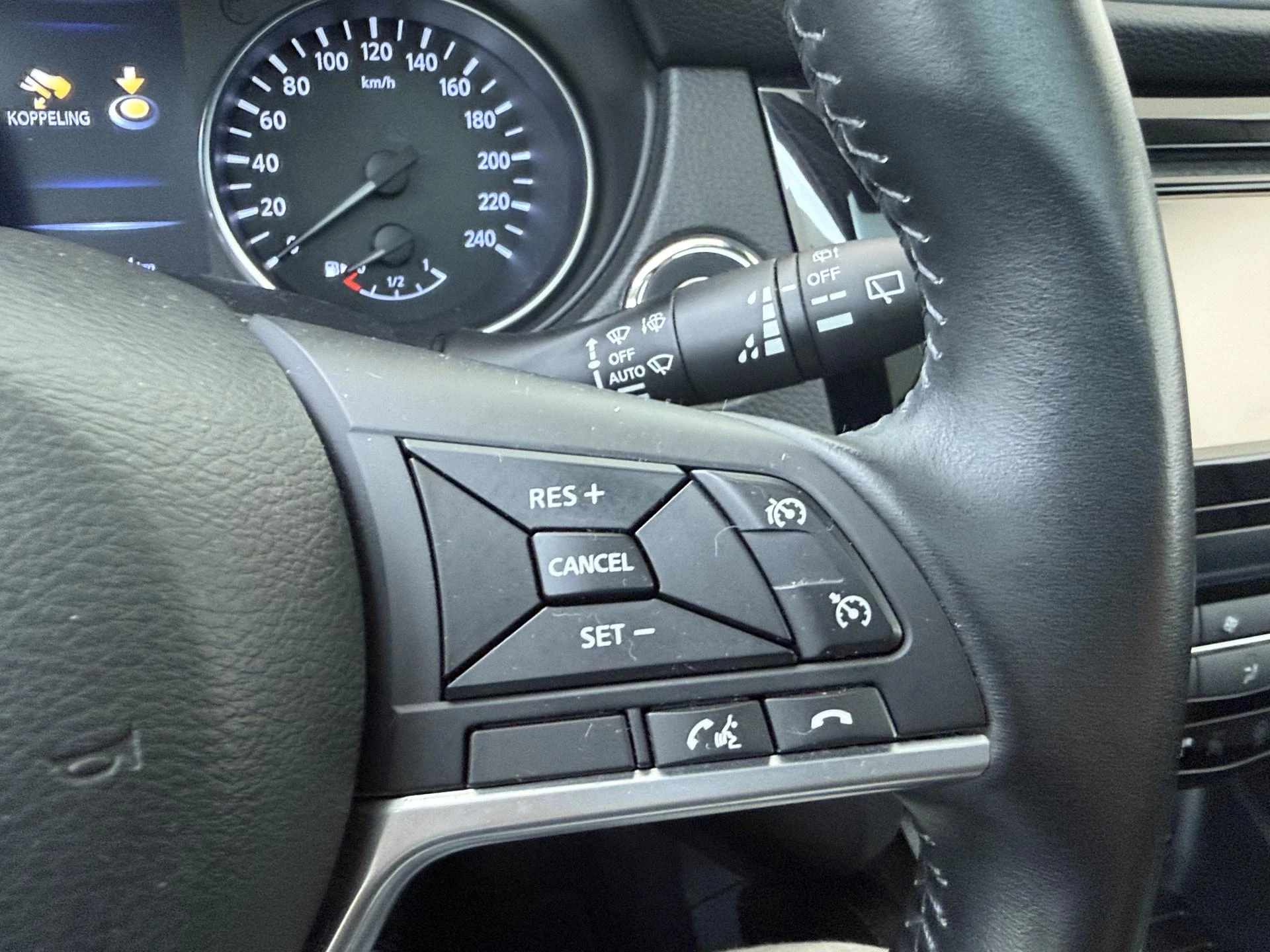 Nissan QASHQAI 1.2 116Pk N-Connecta