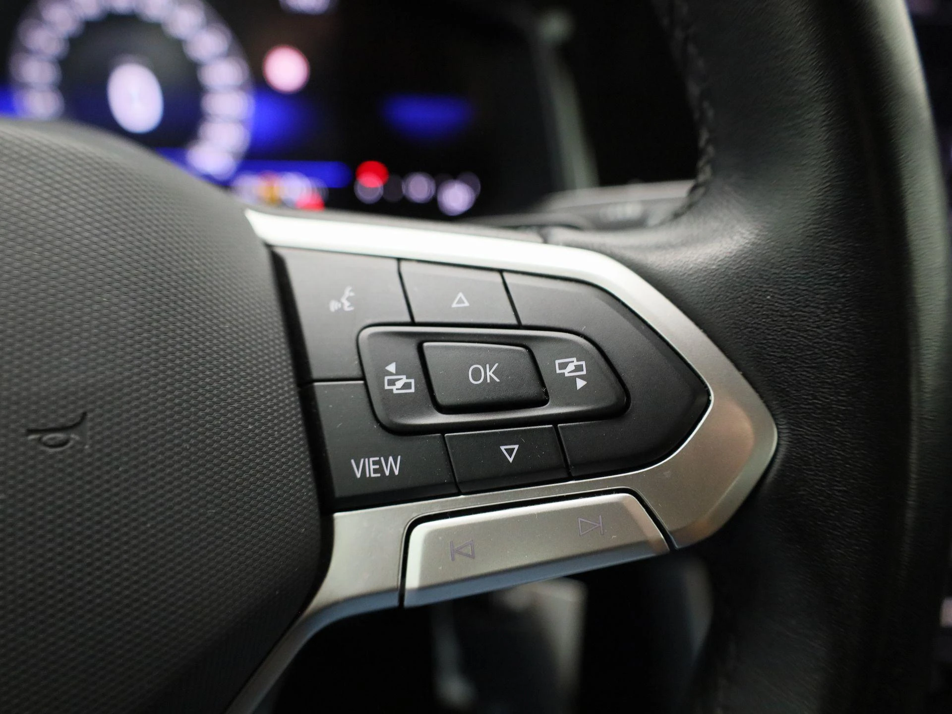 Volkswagen-Polo-image-15