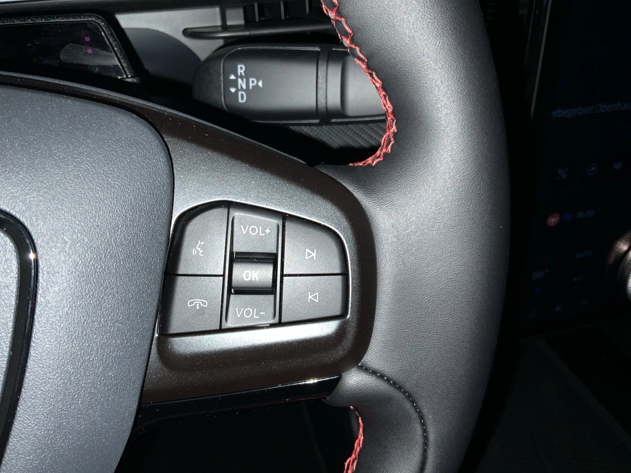 Ford-Mustang Mach-E-image-21