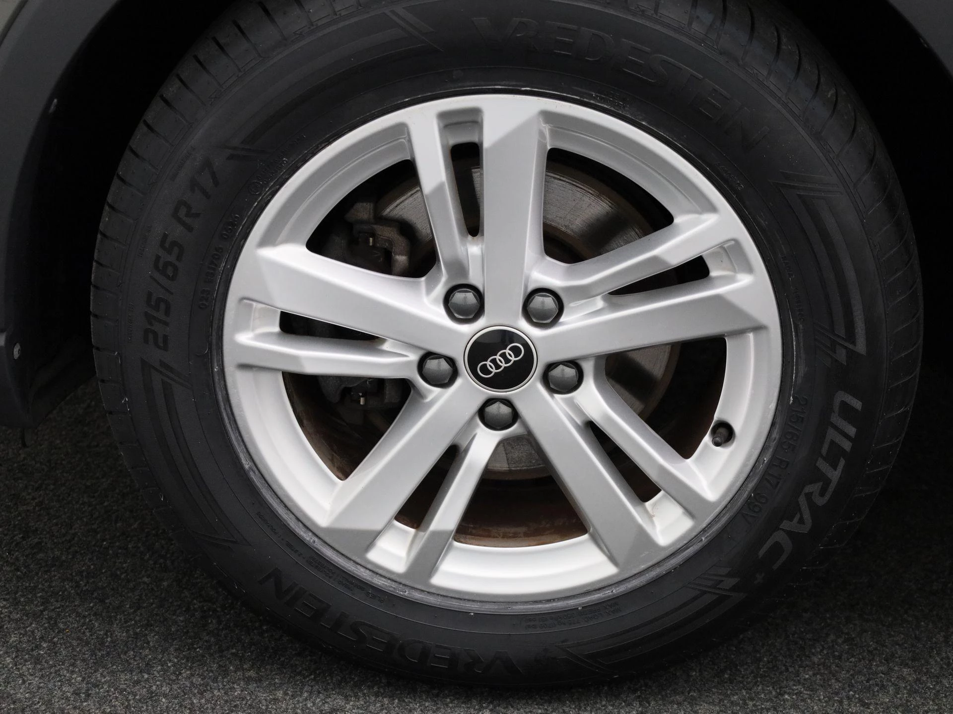 Audi-Q3-image-9