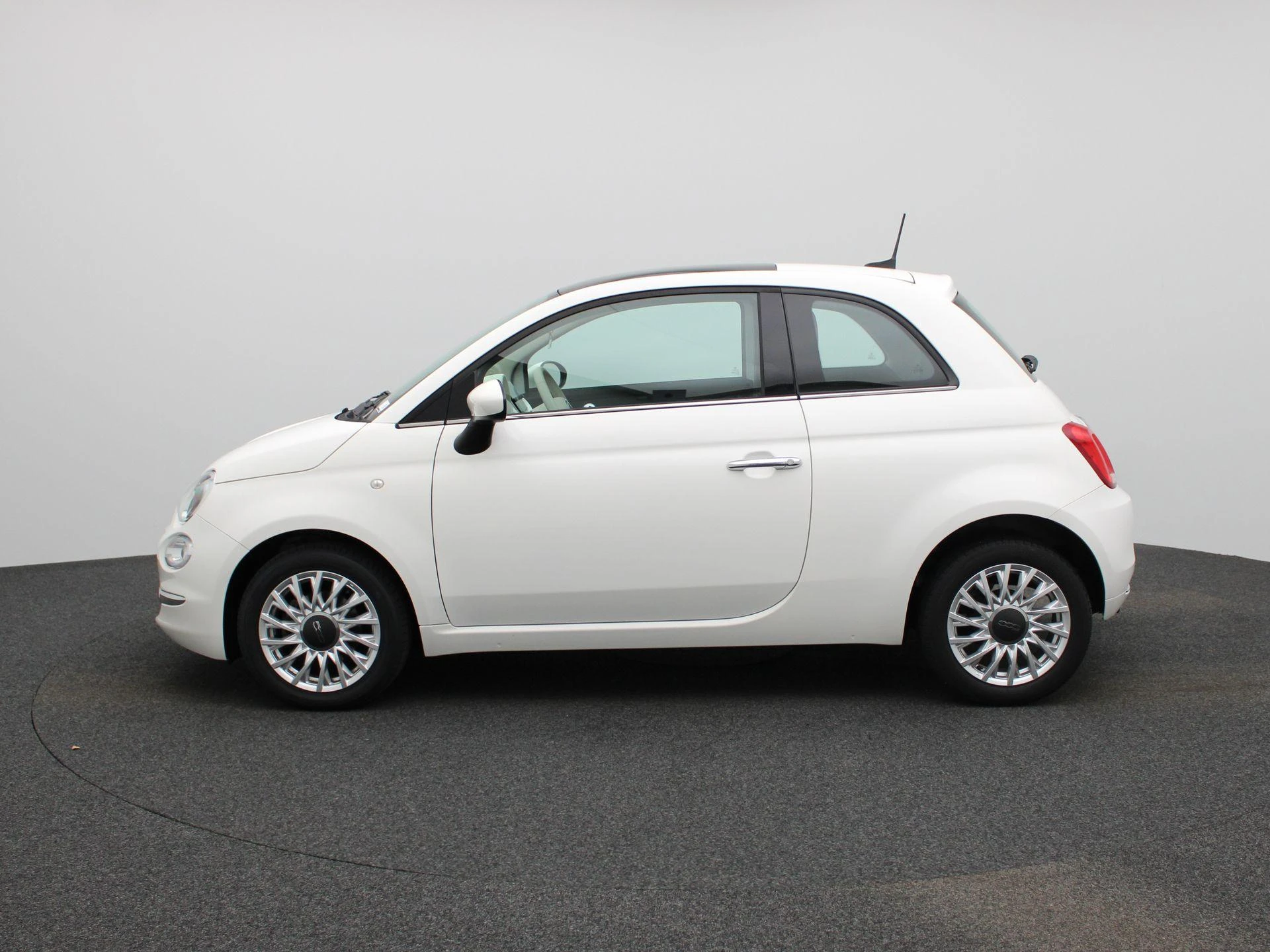 Fiat-500-image-4
