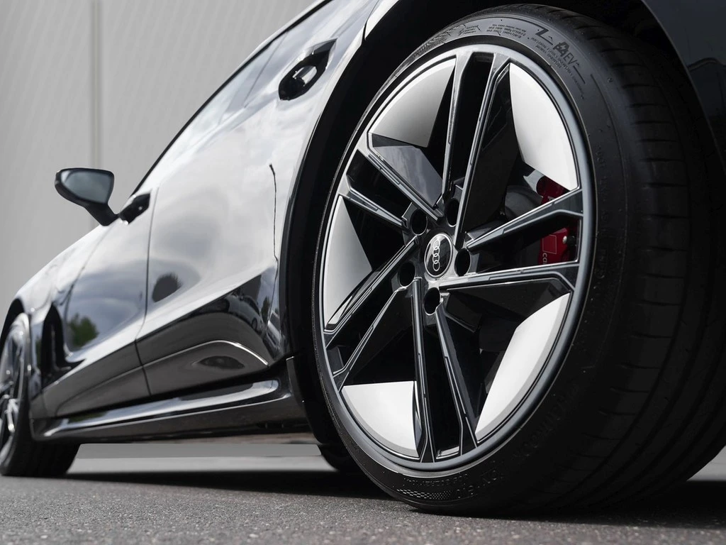 Audi e-tron GT RS quattro Leder Matrix Allradlenkung
