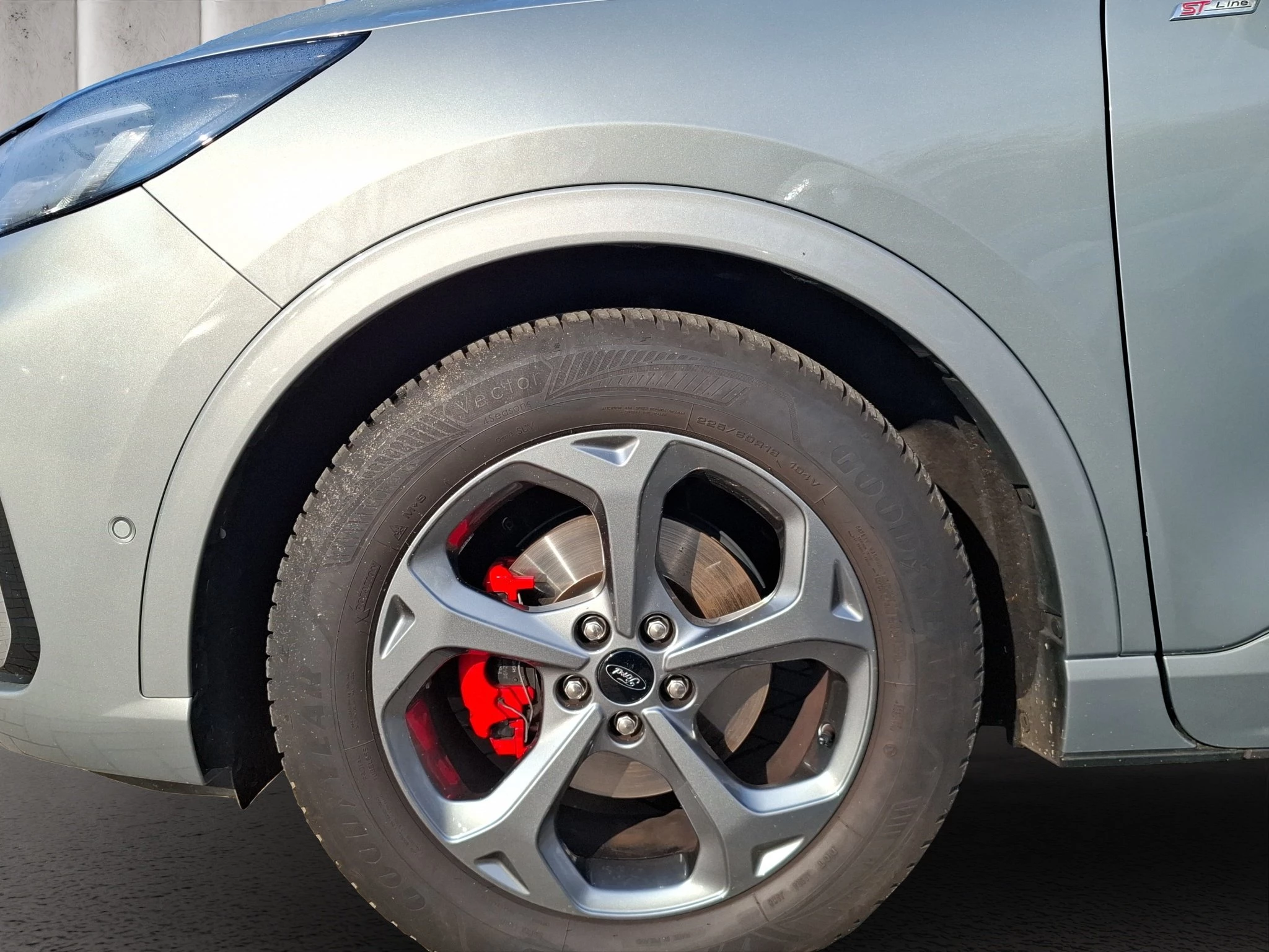 Ford Kuga ST-Line X*PANO*AHK*LED-MATRIX*360GRAD*ACC*NAVI*SOUND-SYS.