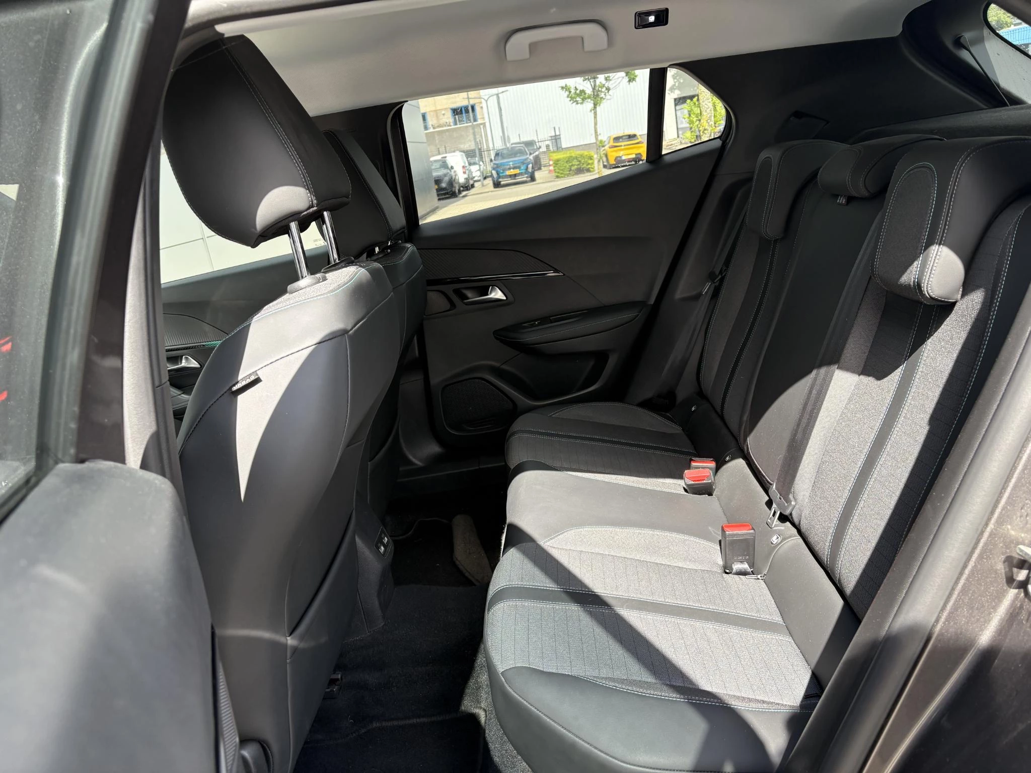 Peugeot 2008 1.2 PureTech Allure Pack