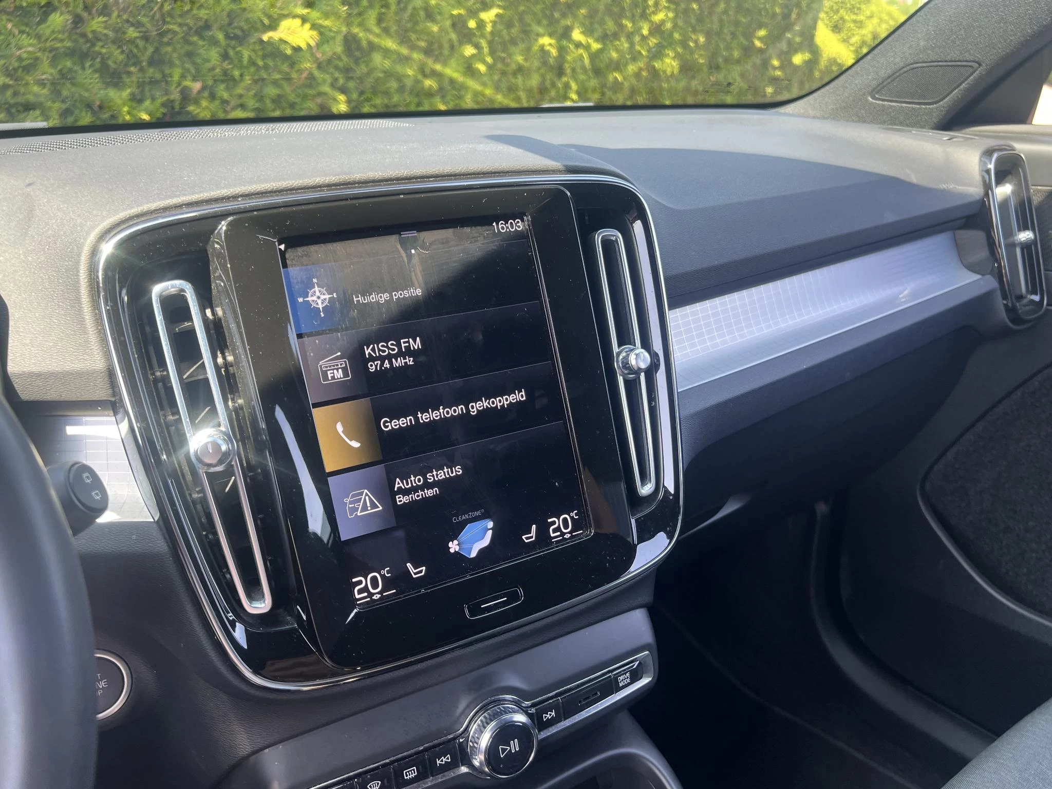 Volvo-XC40-image-13