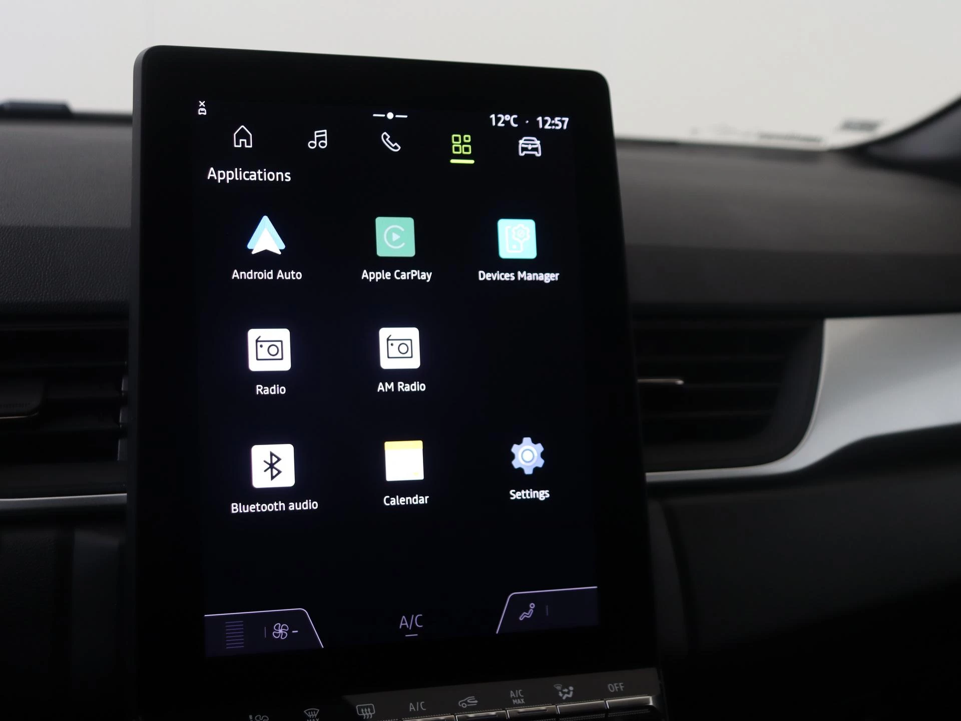 Renault-Captur-image-19