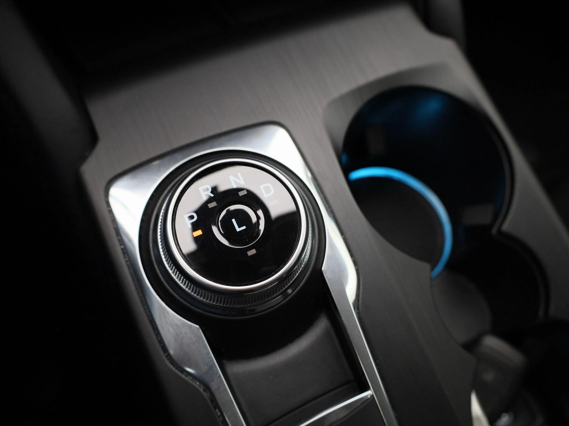 Ford-Kuga-image-25