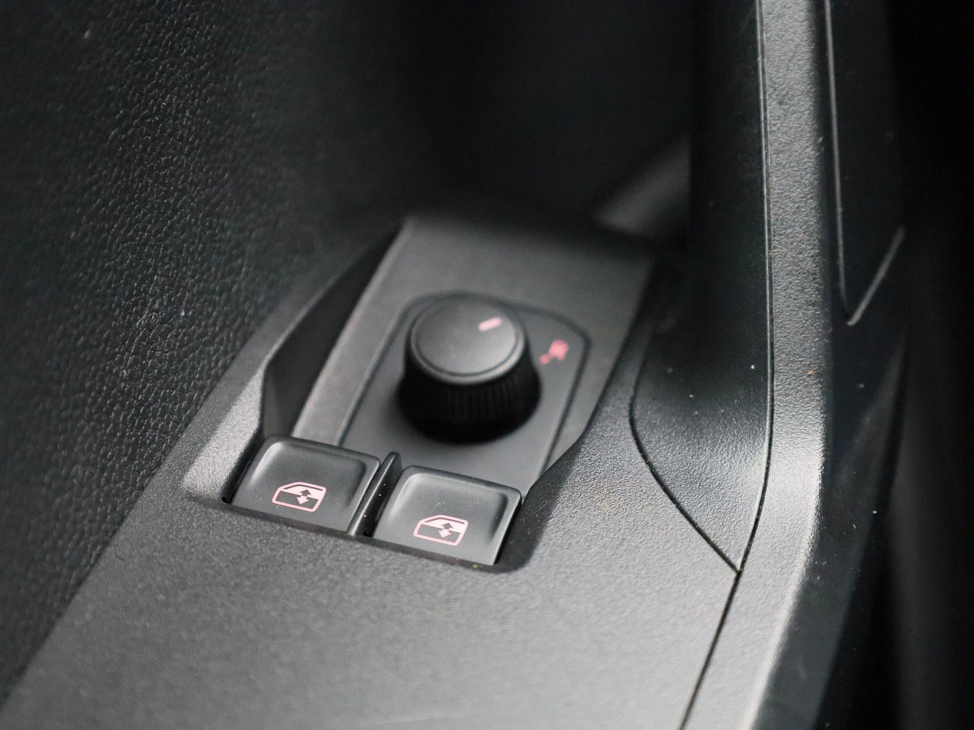 SEAT-Ibiza-image-27