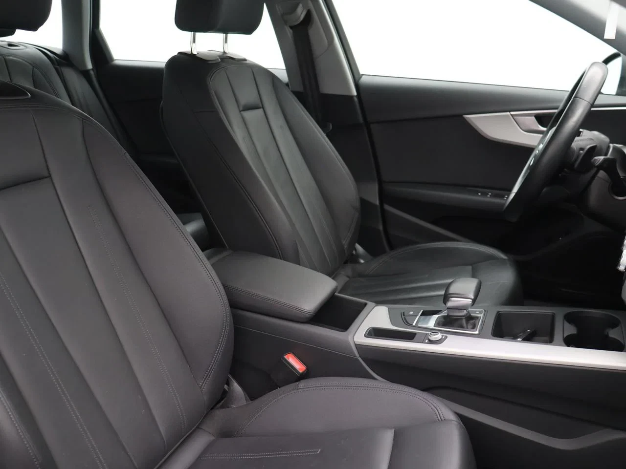Audi-A4-image-7