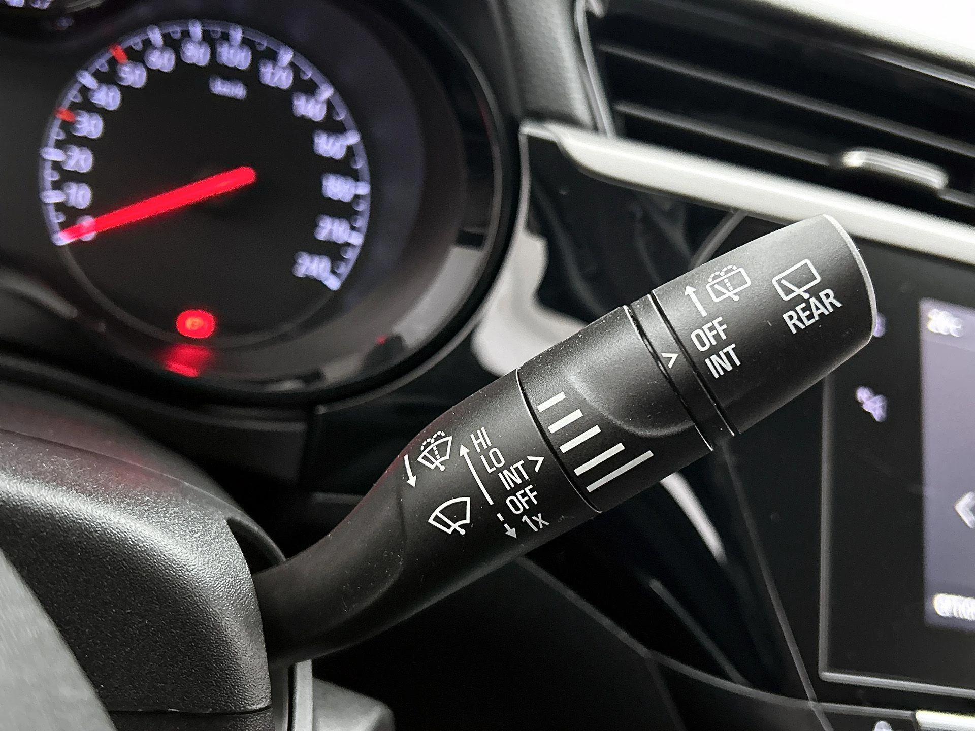 Opel-Corsa-image-10