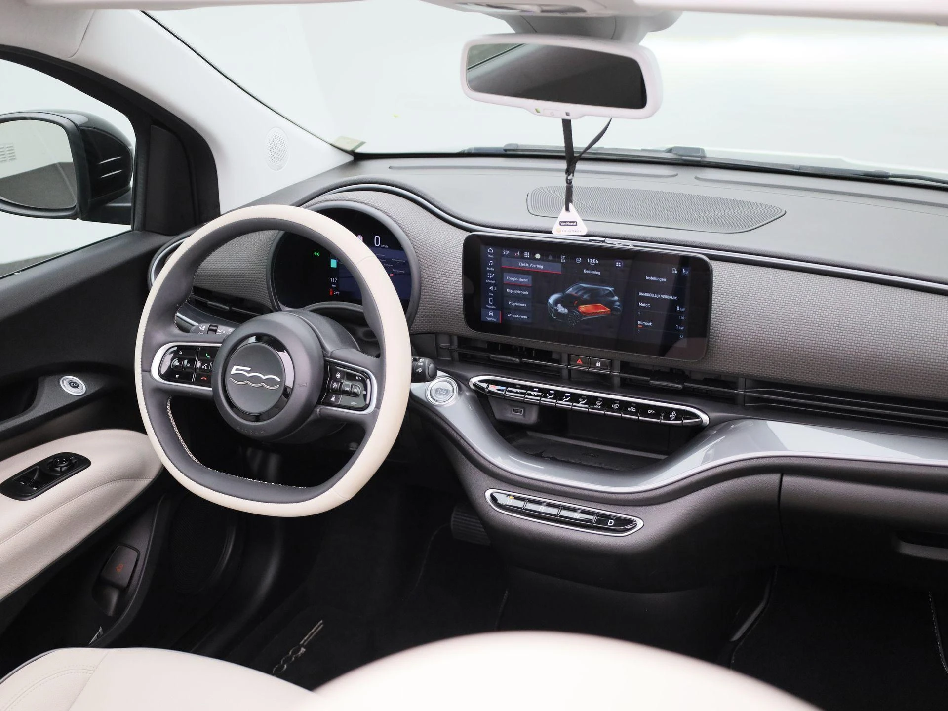 Fiat-500e-image-33
