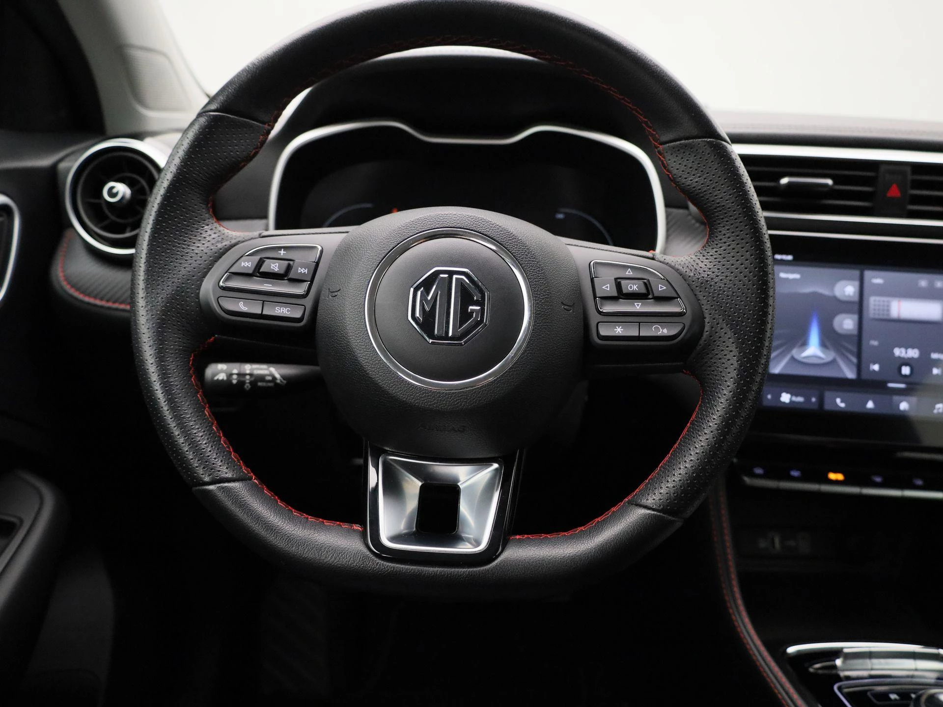 MG-ZS EV-image-6
