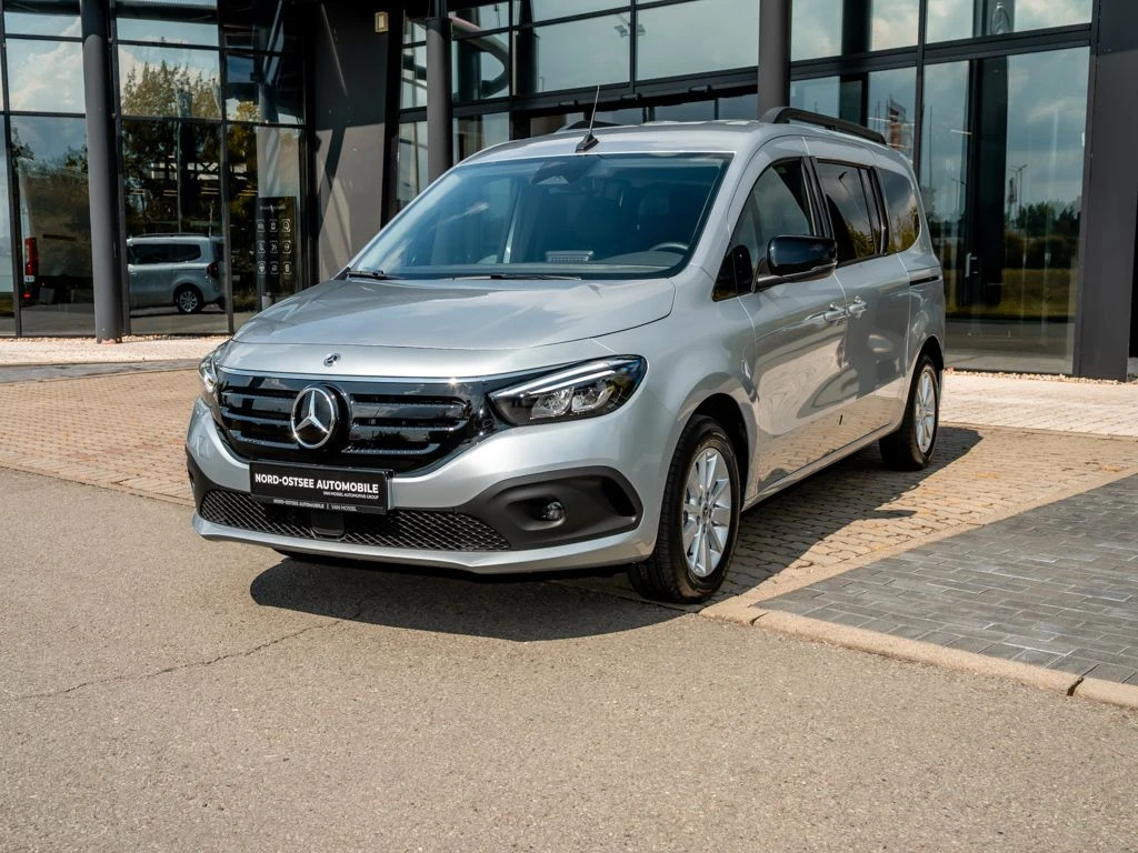 Mercedes-Benz-EQT 200-image-1