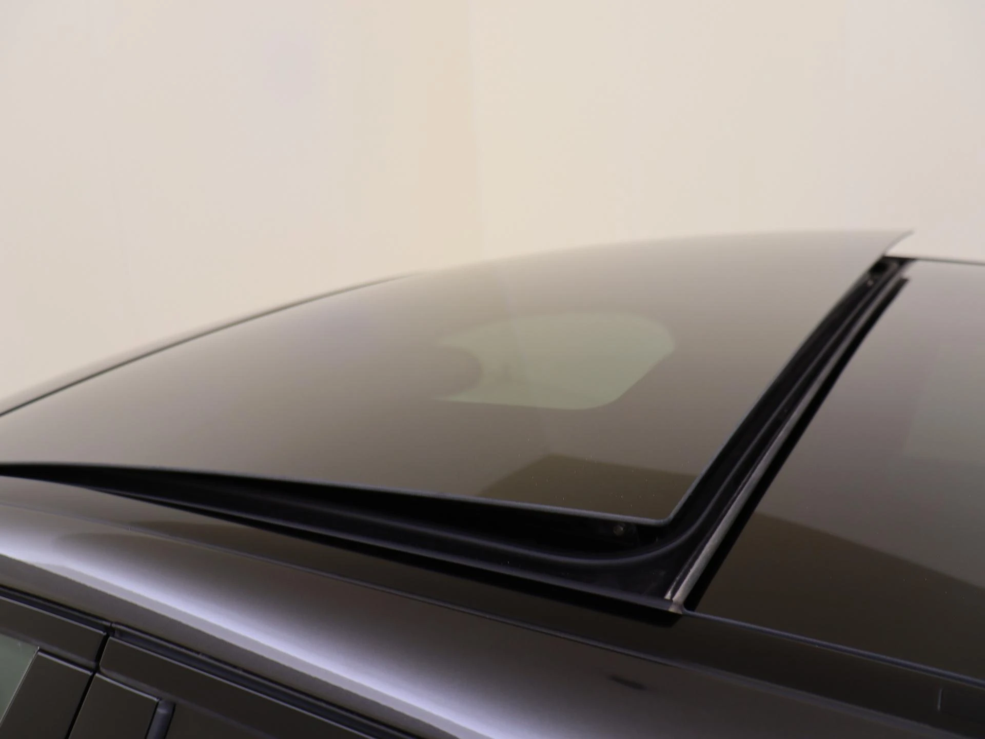 Mercedes-Benz-C-Klasse-image-28