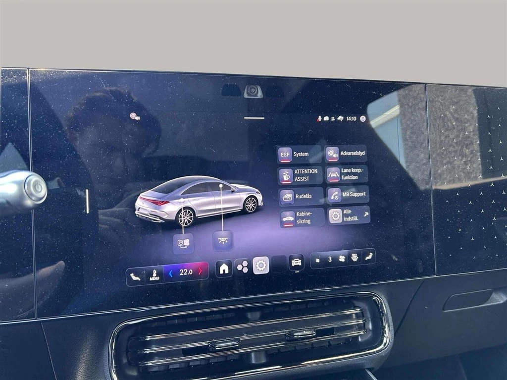 Mercedes-Benz-CLA-image-16
