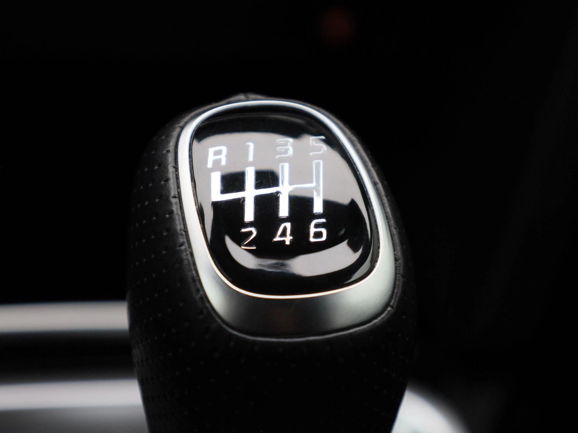 Kia-Ceed Sportswagon-image-23