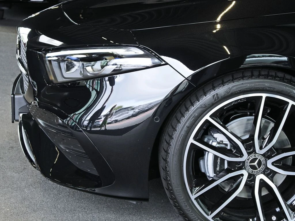 Mercedes-Benz-A-Klasse 180-image-3