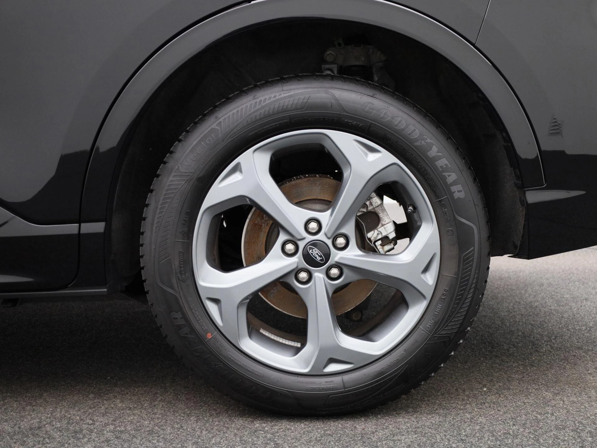Ford-Kuga-image-12