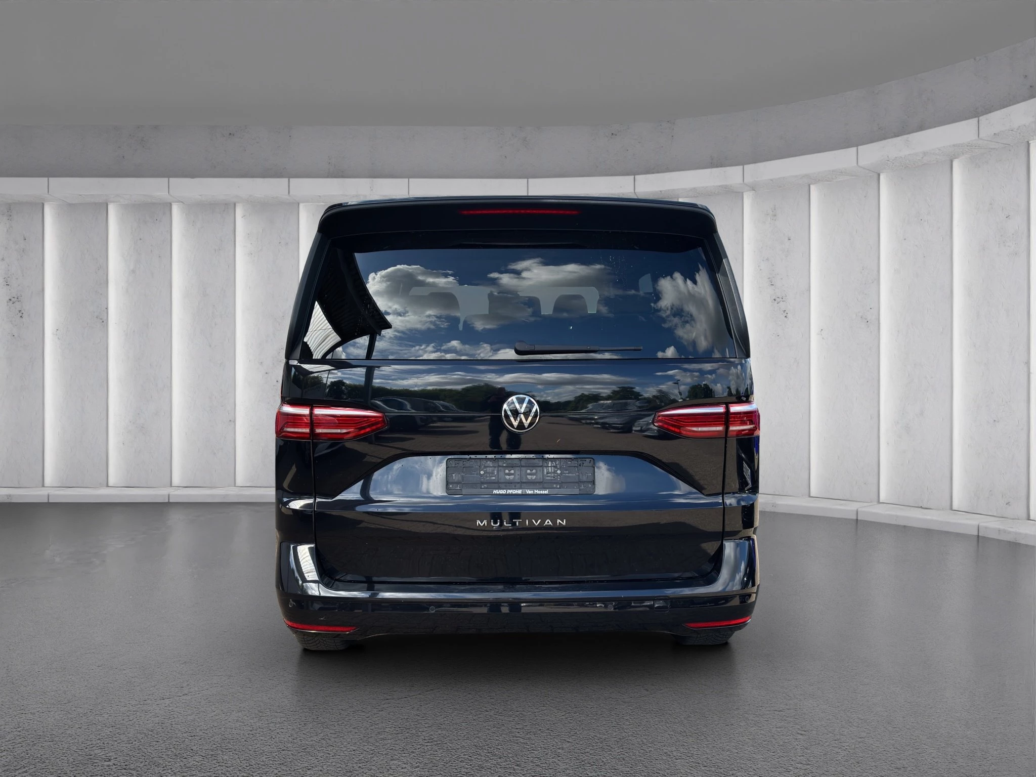 Volkswagen Multivan T7 2.0 TDI GJR*NAVI*KLIMA*LMF*LED* PDC*7-SITZER