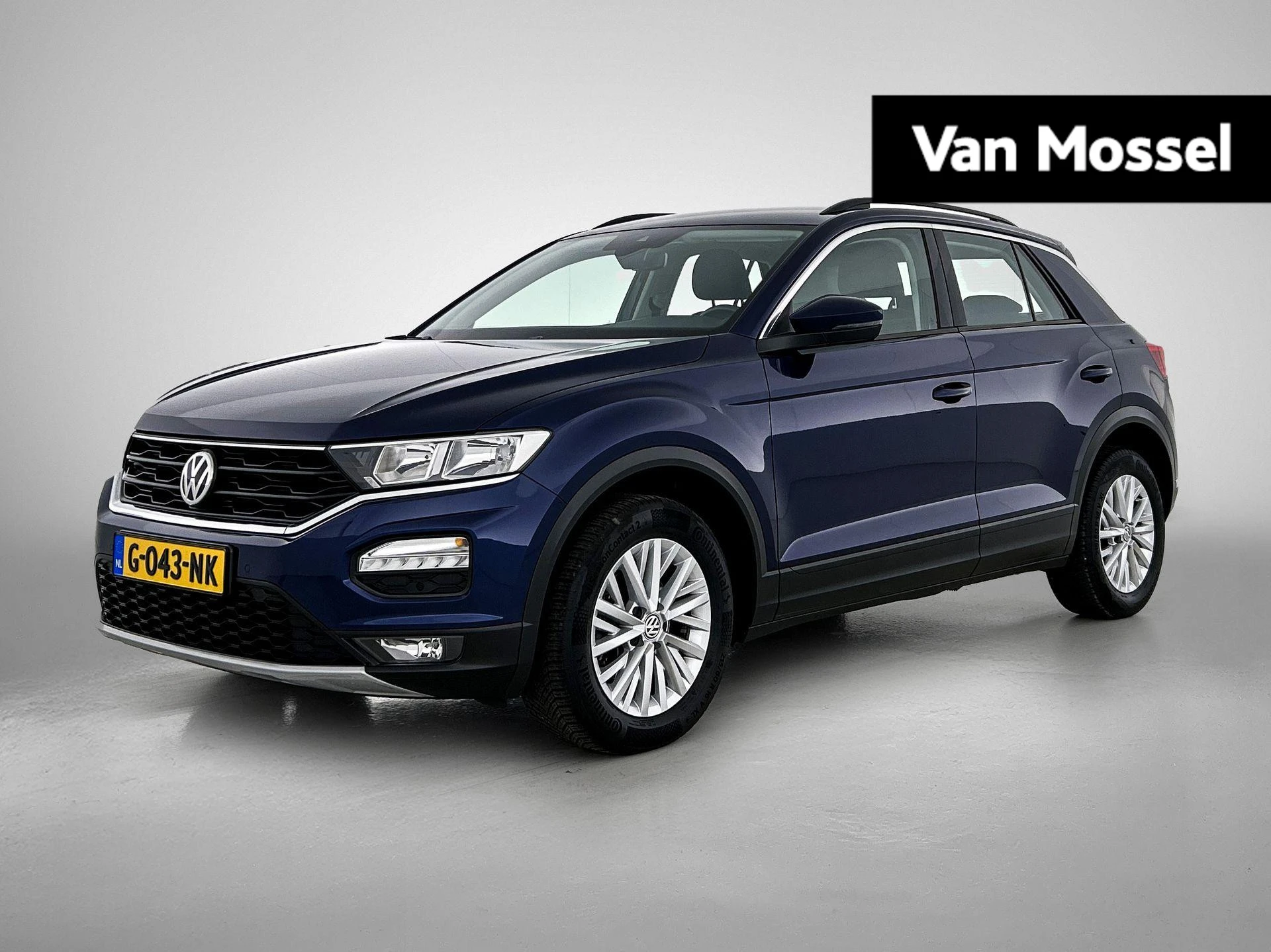 Volkswagen-T-Roc-image-0