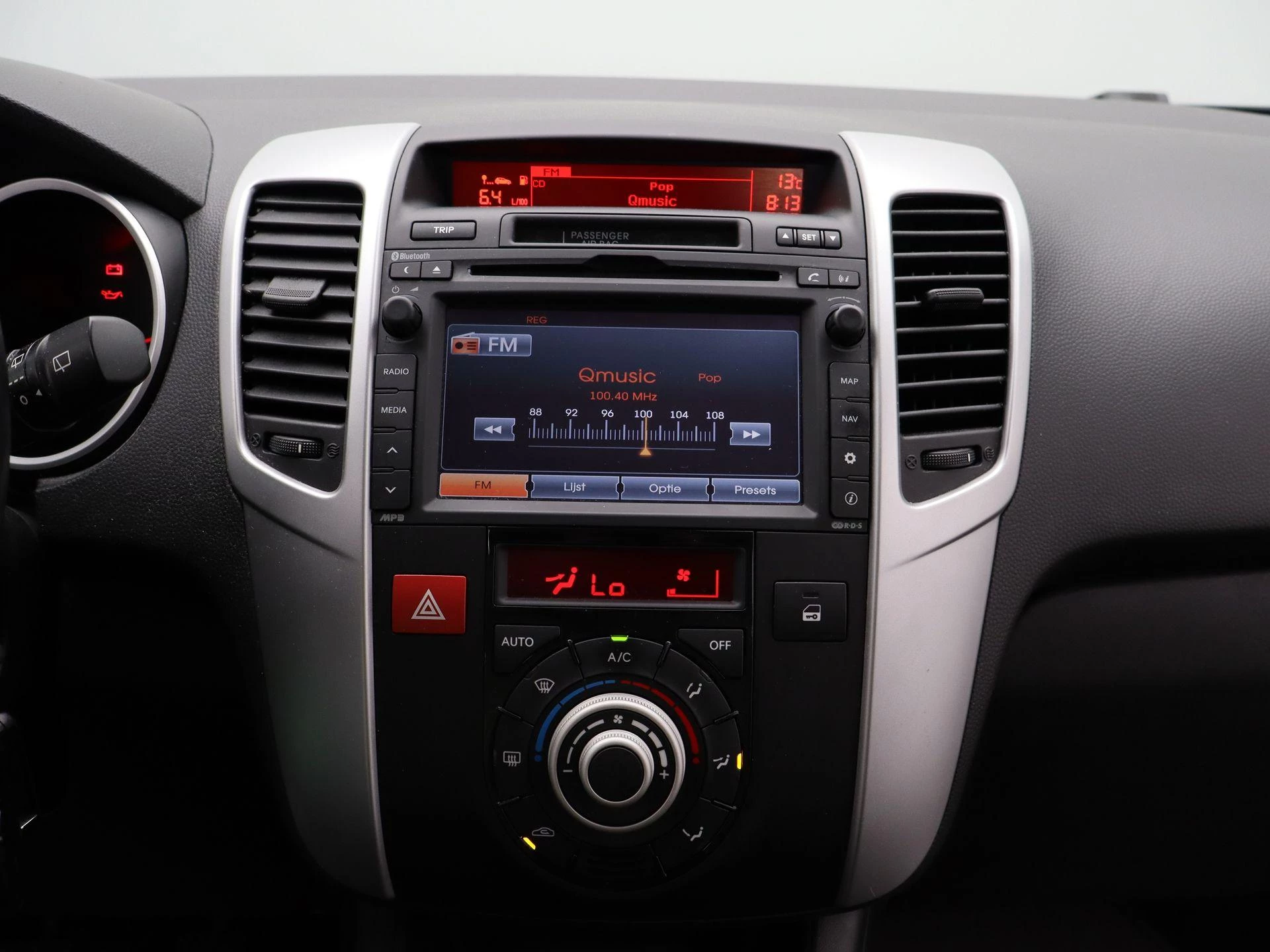 Kia-Venga-image-11