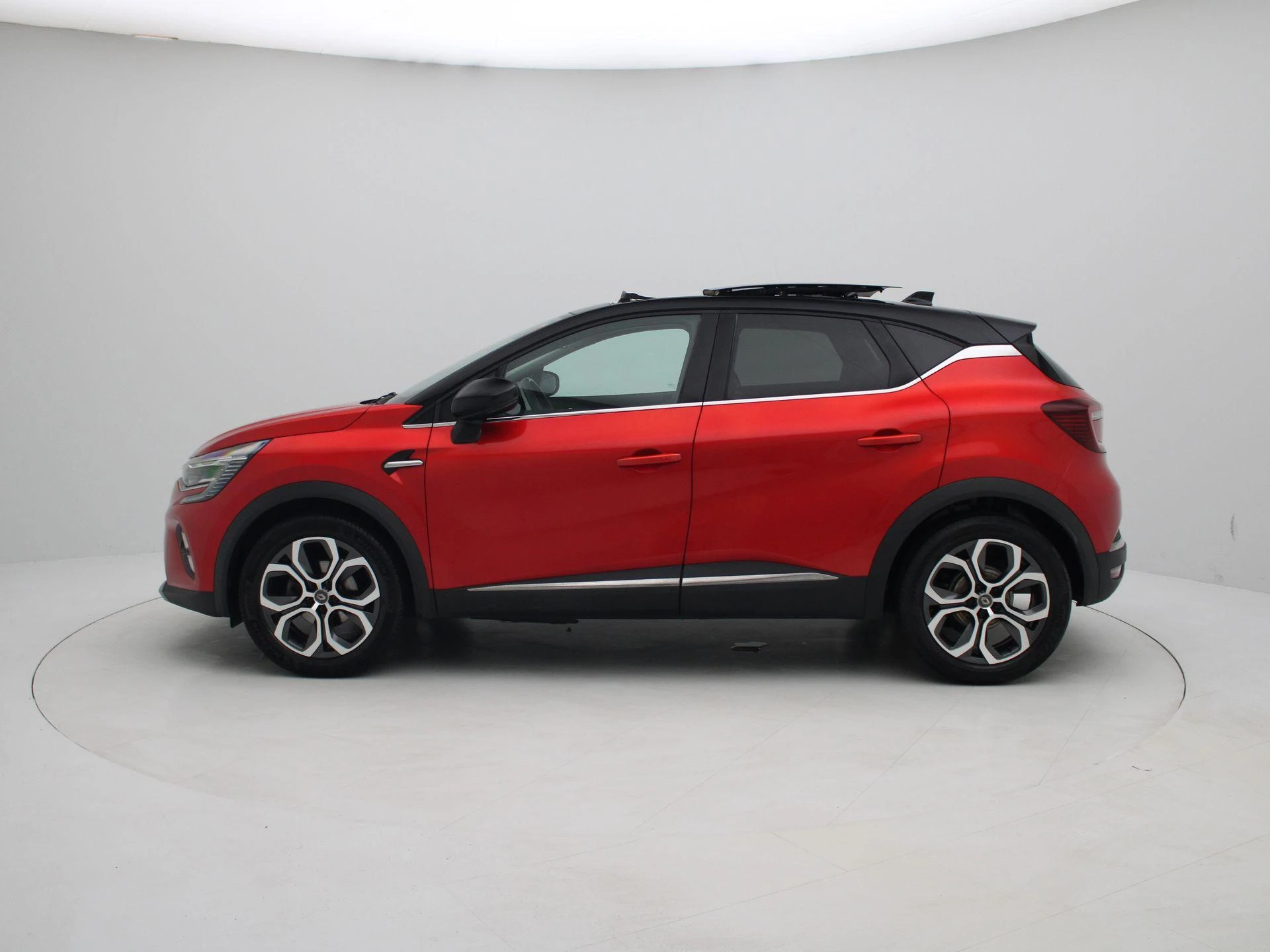 Renault-Captur-image-3