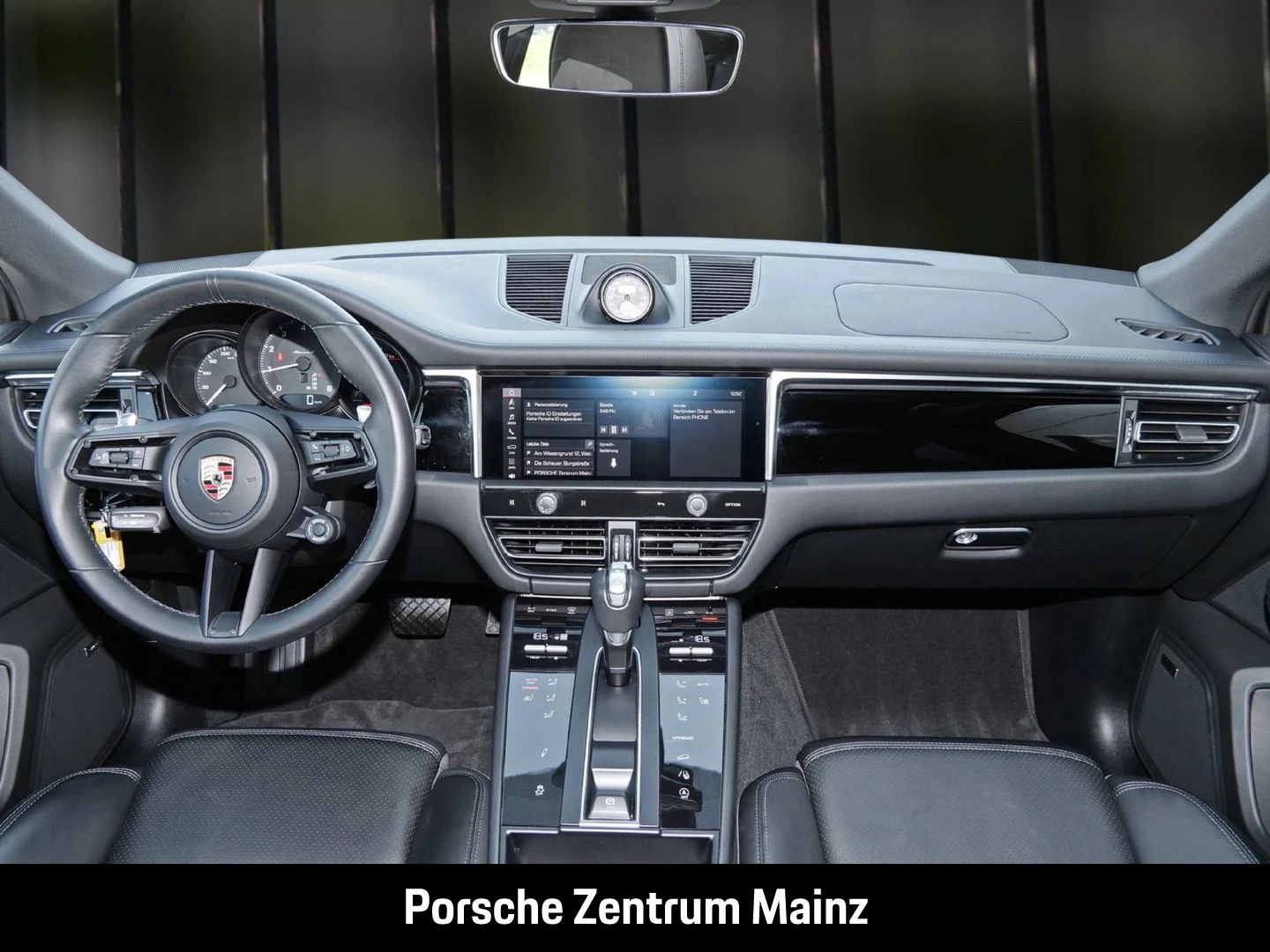 Porsche-Macan-image-24