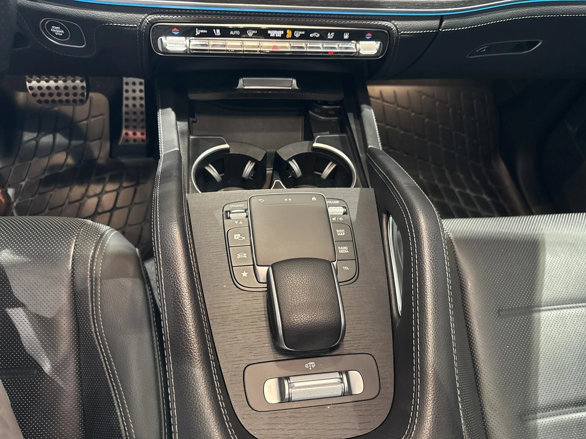 Mercedes-Benz-GLE-image-20