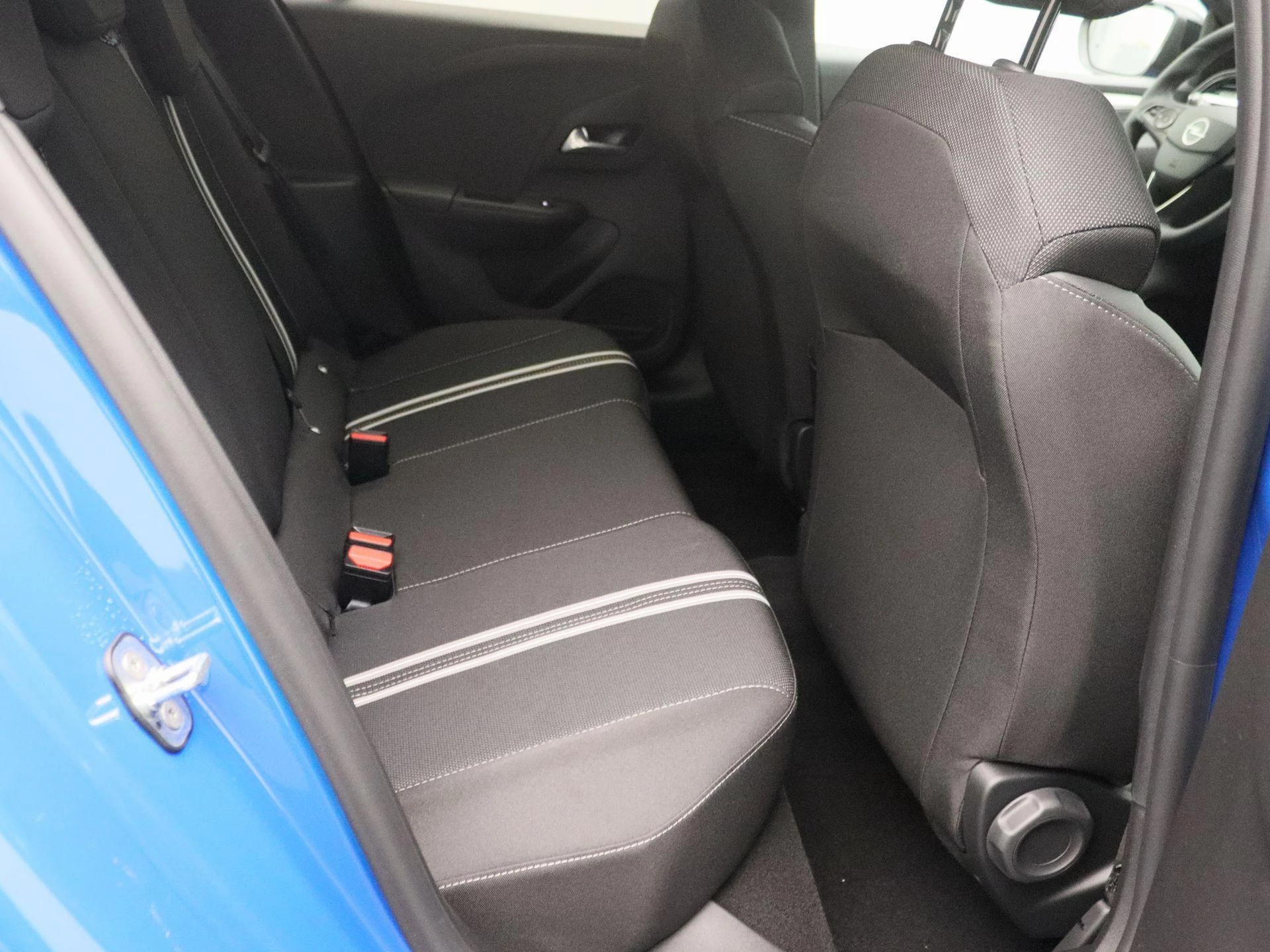 Opel-Corsa-image-25