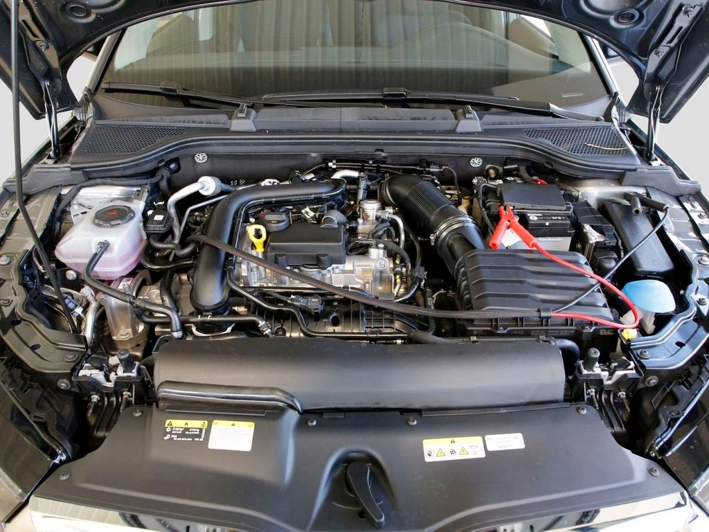 Škoda Scala Tour 1.0 TSI UPE 37.370 Infotainment Komfort+