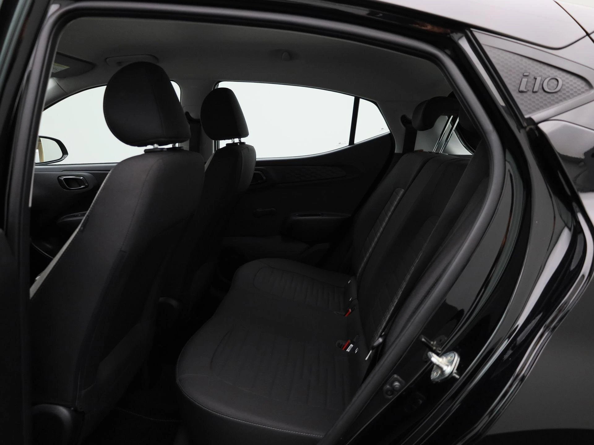 Hyundai-i10-image-11