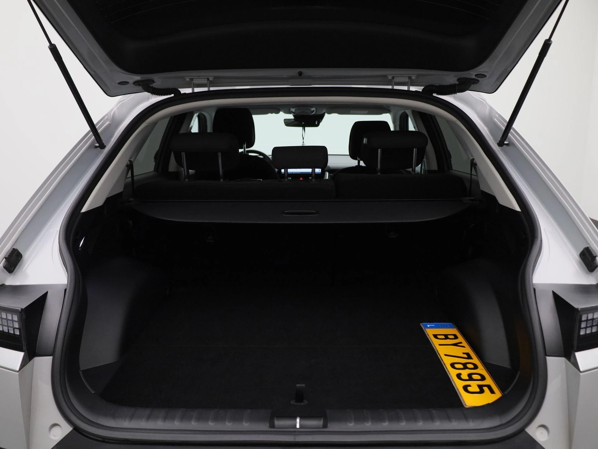 Hyundai-IONIQ 5-image-13